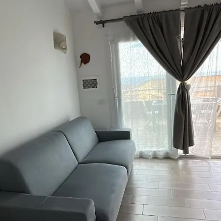아파트 - Attico Sea View